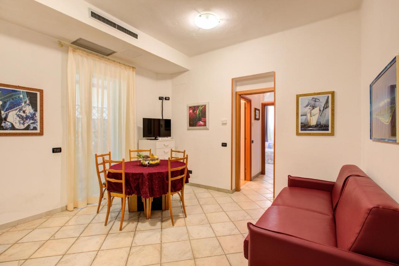 Hotel Residence Charles Rimini Exterior foto